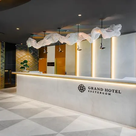 Hotel Grand 4*