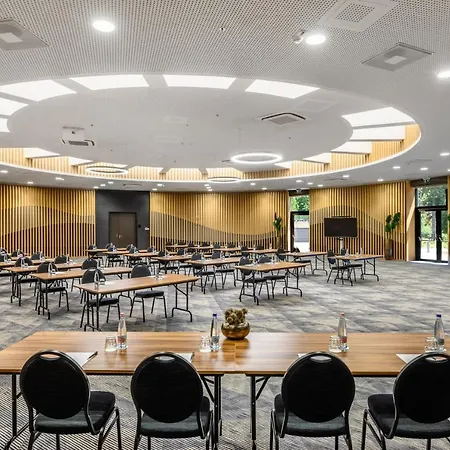 酒店 Grand 艾斯特根