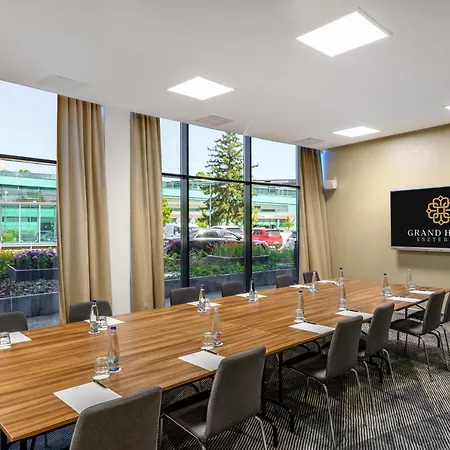 Grand 4* 艾斯特根