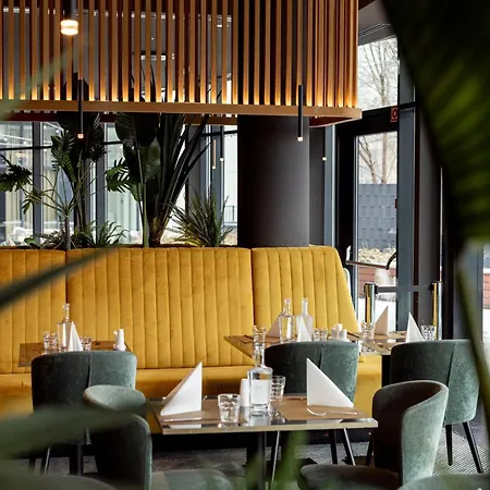 Grand Hotell