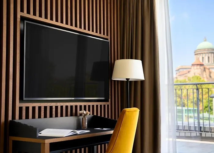 Hotel Grand